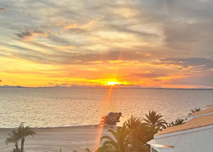 La Casa De Atardeceres לה מנגה דל מר מנור